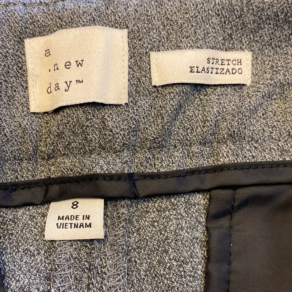 A New Day Gray Stretch Dress Pants - Size 8 ⚡ - Picture 7 of 13